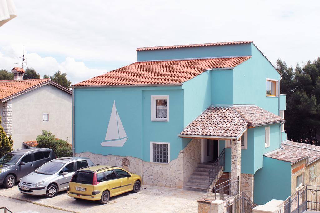 Apartmenthaus Fa Rovinj Exterior photo