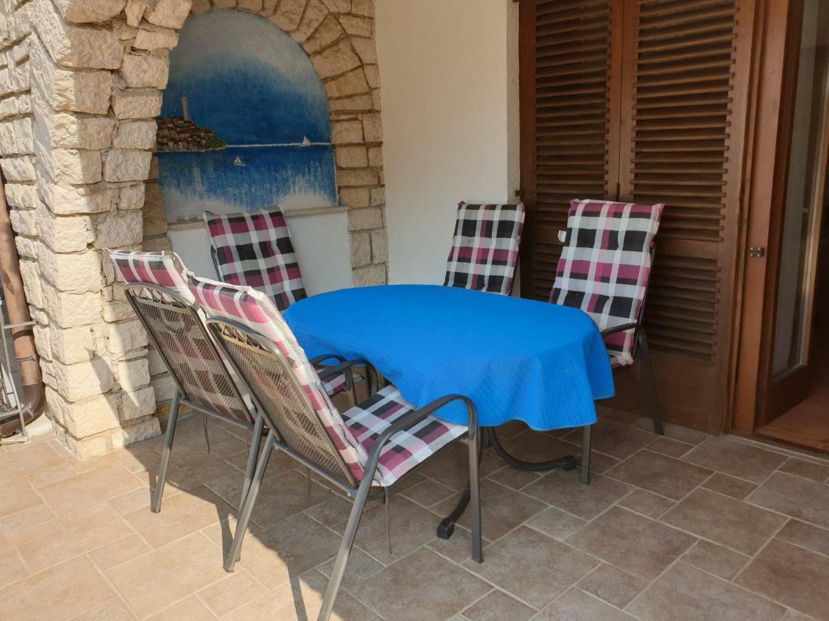 Apartmenthaus Fa Rovinj Exterior photo